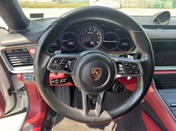 
										2017 Porsche Panamera, Turbo full									