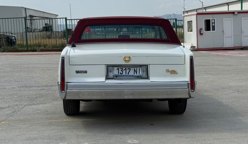 
								1989 Cadillac Deville full									