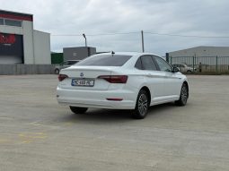 
										2019 Volkswagen Jetta SEL full									