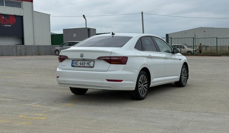 
								2019 Volkswagen Jetta SEL full									