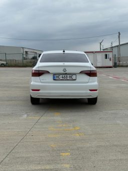 
										2019 Volkswagen Jetta SEL full									
