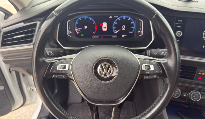 
								2019 Volkswagen Jetta SEL full									