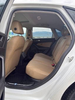 
										2019 Volkswagen Jetta SEL full									