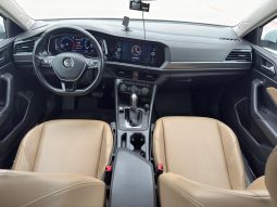 
										2019 Volkswagen Jetta SEL full									