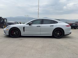
										2017 Porsche Panamera, Turbo full									