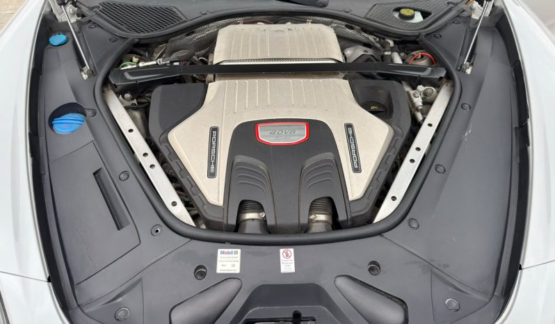
								2017 Porsche Panamera, Turbo full									