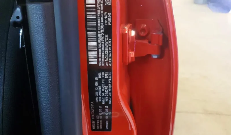 
								Jeep Renegade full									