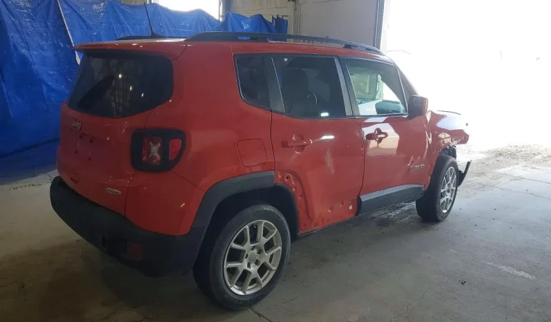 
								Jeep Renegade full									