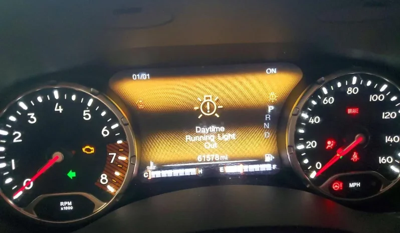 
								Jeep Renegade full									