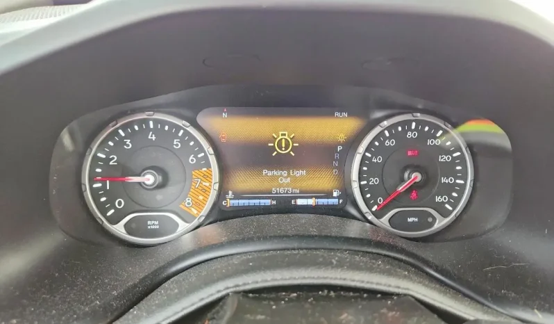 
								Jeep Renegade full									