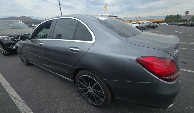 
								MERCEDES-BENZ C 300 full									