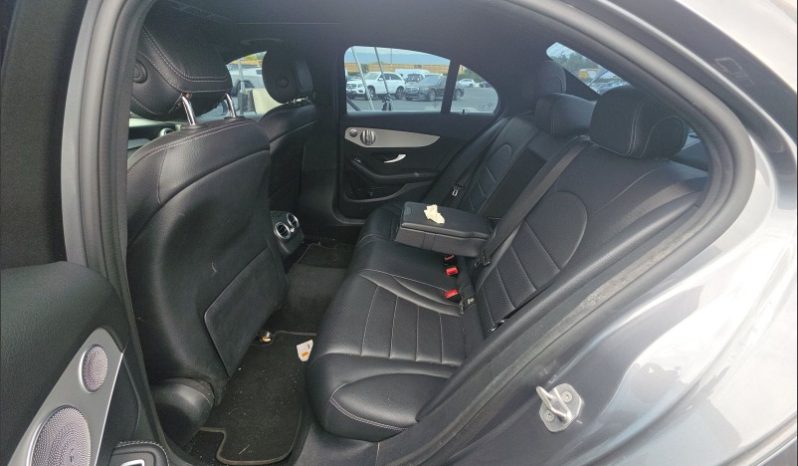 
								MERCEDES-BENZ C 300 full									