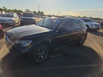 MERCEDES-BENZ GLC 300