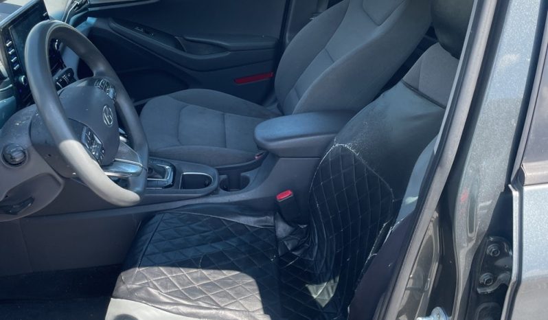 
								HYUNDAI IONIQ full									