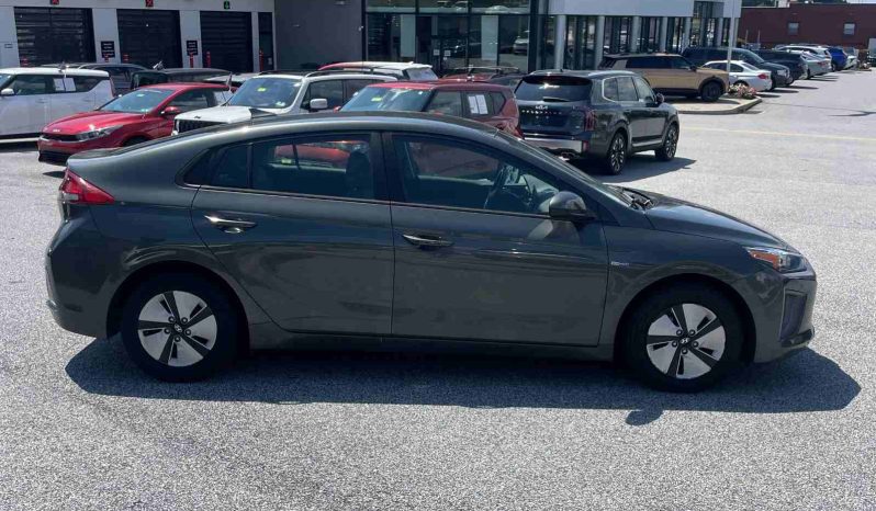 
								HYUNDAI IONIQ full									