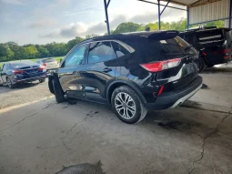 
										Ford Escape full									