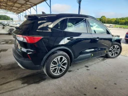 
										Ford Escape full									