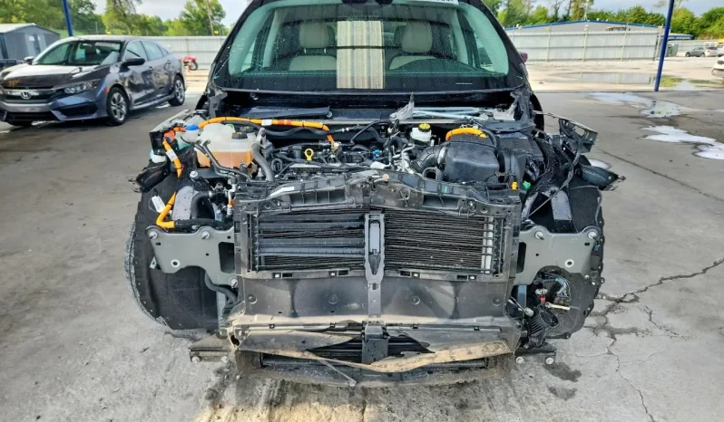 
								Ford Escape full									