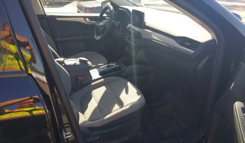 
								Ford Escape full									