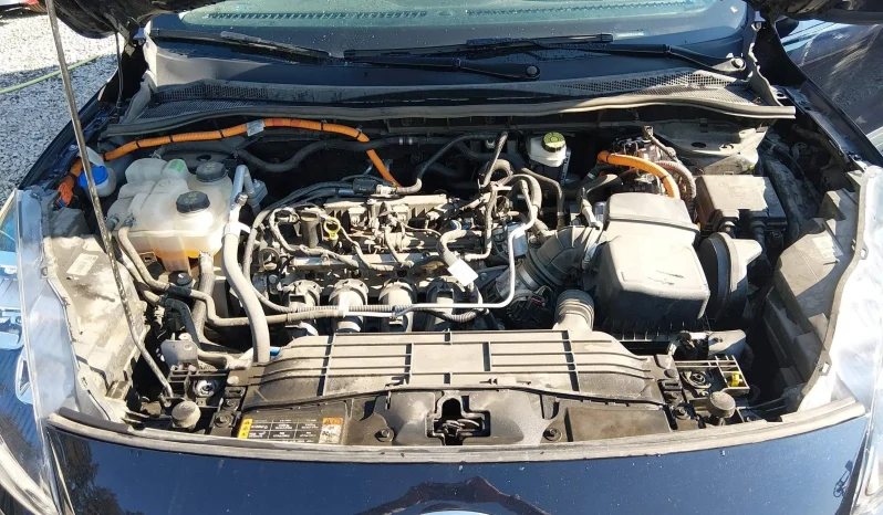 
								Ford Escape Hybrid full									