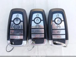 
										Ford Escape Hybrid full									