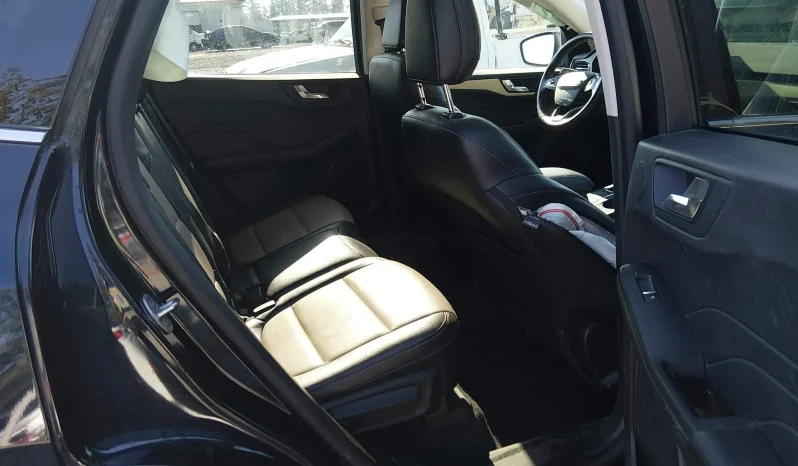 
								Ford Escape Hybrid full									