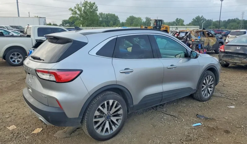 
								Ford Escape Hybrid full									