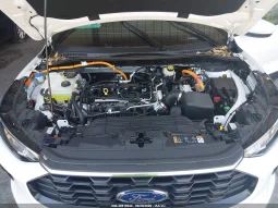 
										Ford Escape full									