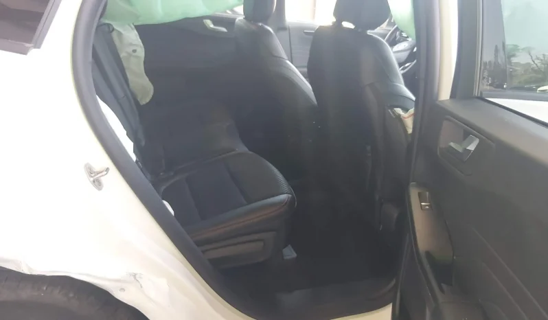 
								Ford Escape full									