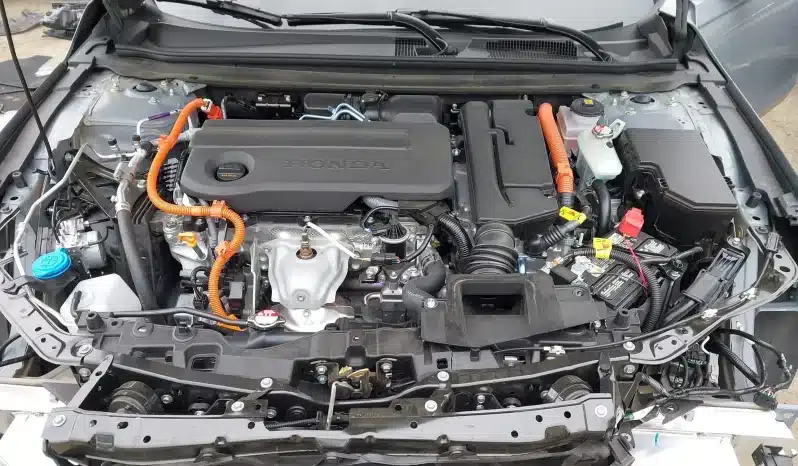 
								Honda Accord Hybrid full									