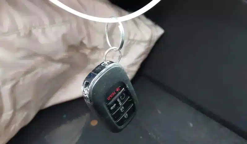 
								Honda Accord Hybrid full									