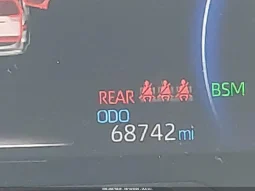
										Toyota RAV4 full									