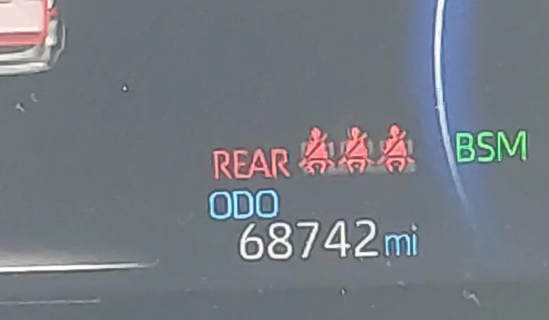 
								Toyota RAV4 full									