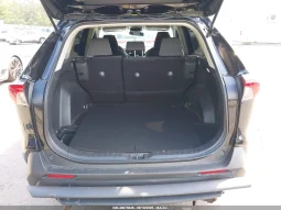 
										Toyota RAV4 full									