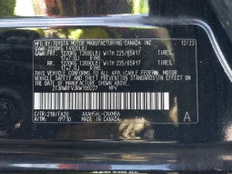 
										Toyota RAV4 full									
