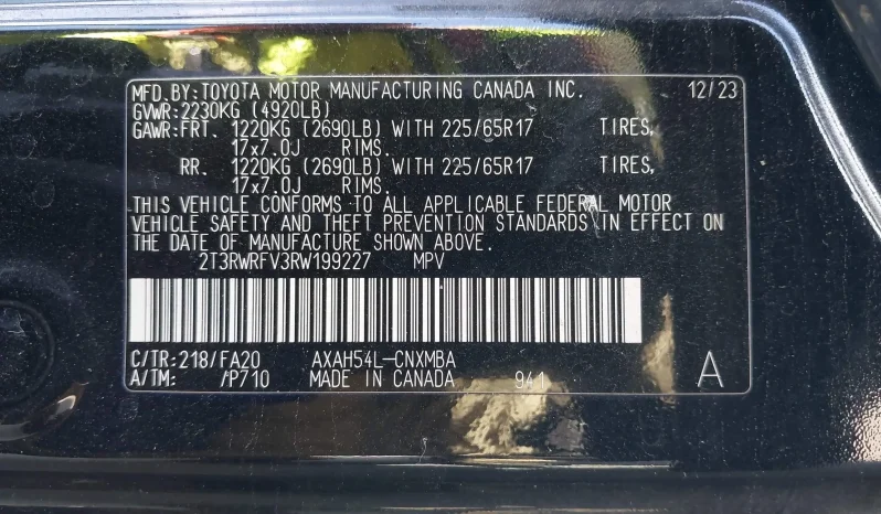 
								Toyota RAV4 full									
