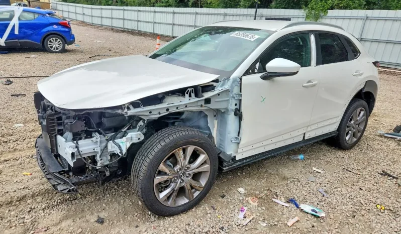 
								Mazda CX-30 full									