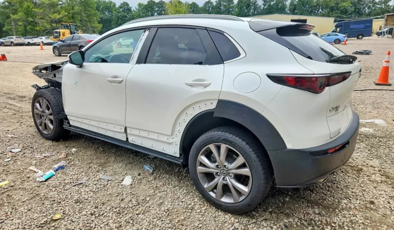 
								Mazda CX-30 full									