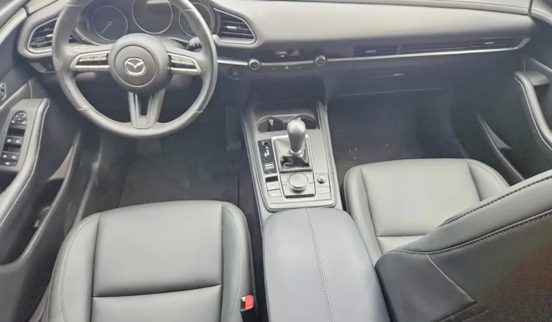 
								Mazda CX-30 full									