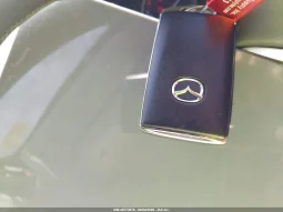 
										Mazda CX-30 full									