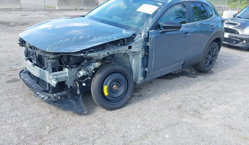 
								Mazda CX-30 full									