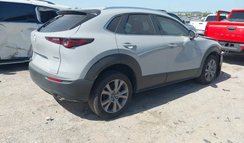 
								Mazda CX-30 full									