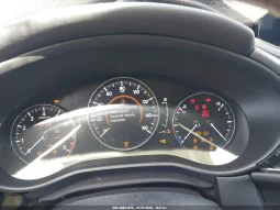 
										Mazda CX-30 full									