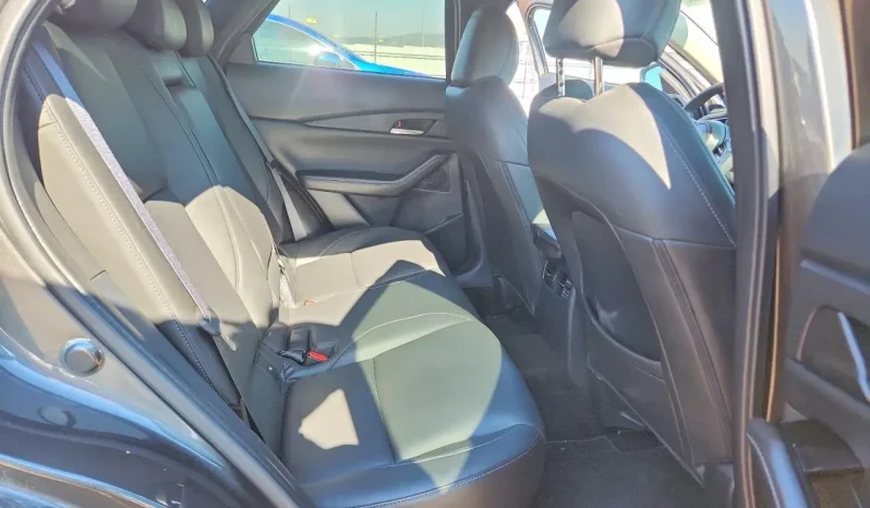 
								Mazda CX-30 full									