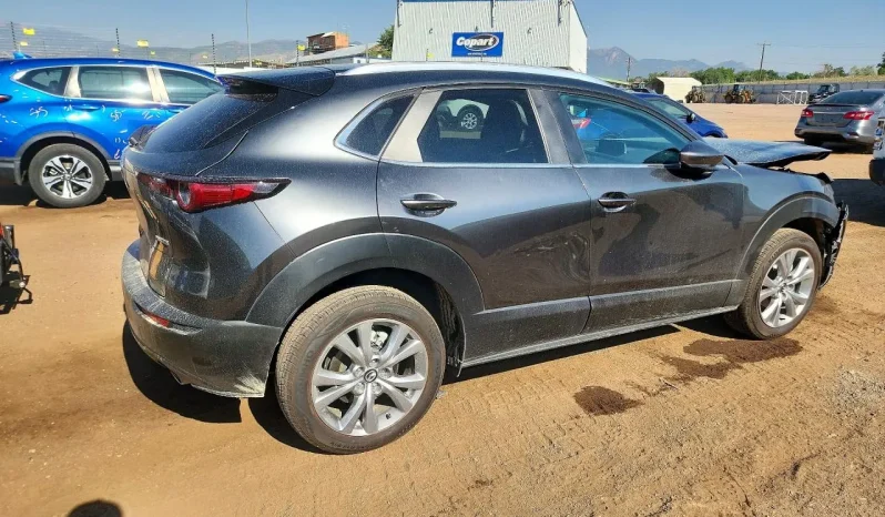 
								Mazda CX-30 full									
