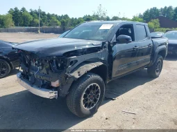 
										Toyota Tacoma Hybrid full									