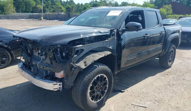 
								Toyota Tacoma Hybrid full									
