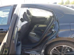 
										Toyota Camry full									