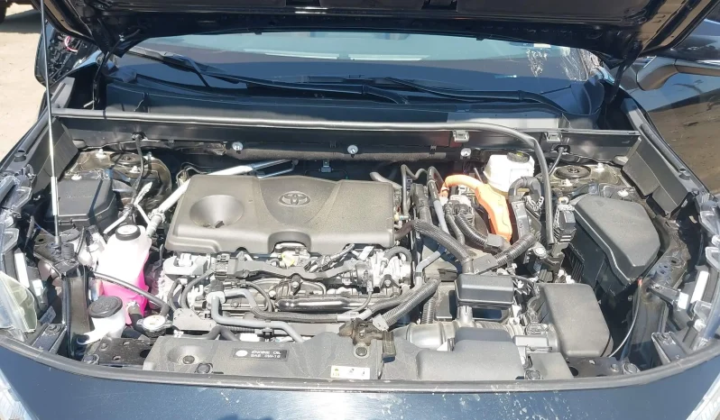 
								Toyota RAV4 full									