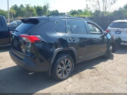 
										Toyota RAV4 full									